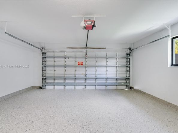 15563 SW 115th St, Miami FL 33196