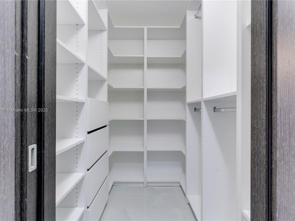 15563 SW 115th St, Miami FL 33196