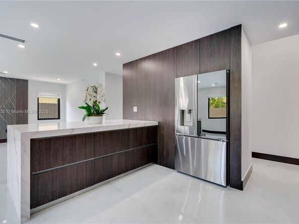 15563 SW 115th St, Miami FL 33196