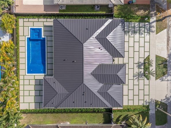 15563 SW 115th St, Miami FL 33196