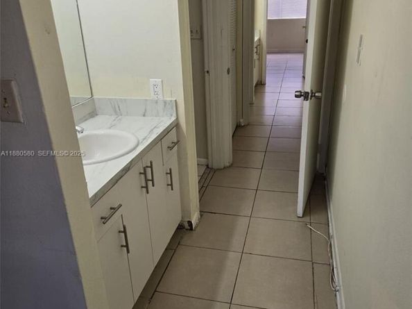 8043 SW 21st Ct 8043, Miramar FL 33025