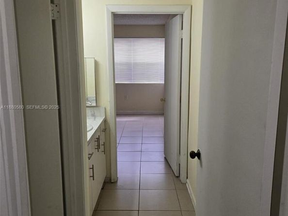 8043 SW 21st Ct 8043, Miramar FL 33025