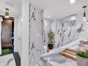 726 NE 17th Way, Fort Lauderdale FL 33304