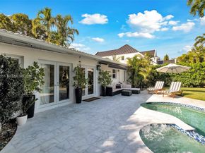 726 NE 17th Way, Fort Lauderdale FL 33304