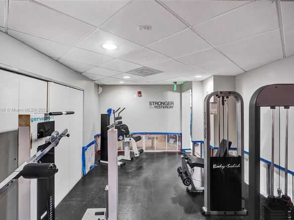 780 NE 69th St T1A, Miami FL 33138