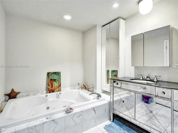 780 NE 69th St T1A, Miami FL 33138