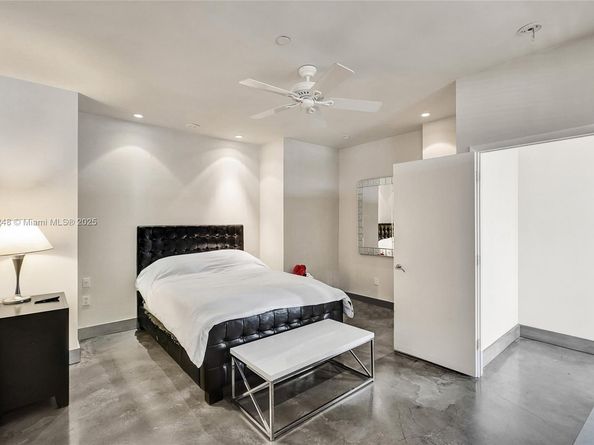 780 NE 69th St T1A, Miami FL 33138