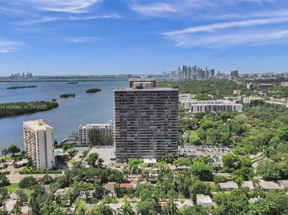 780 NE 69th St T1A, Miami FL 33138
