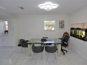 1330 N 69th Ave, Hollywood FL 33024
