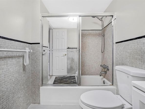 Undisclosed Address #A11914047, Miami Gardens FL 33179