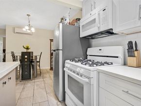 Undisclosed Address #A11914047, Miami Gardens FL 33179