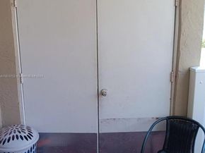 18870 NW 57th Ave 108, Hialeah FL 33015