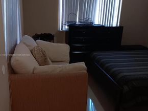 18870 NW 57th Ave 108, Hialeah FL 33015