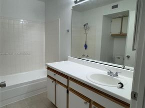 2341 NW 33rd St 405, Oakland Park FL 33309