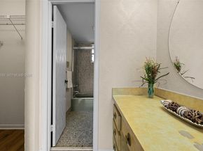 200 Ashbury Rd 205, Hollywood FL 33024