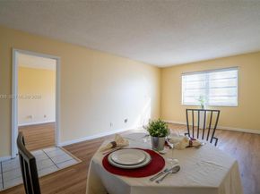 200 Ashbury Rd 205, Hollywood FL 33024