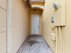 8394 NW 113th Path, Doral FL 33178