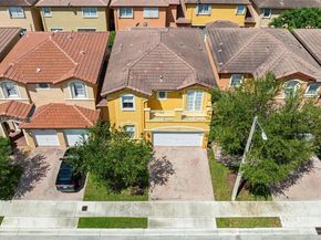 8394 NW 113th Path, Doral FL 33178