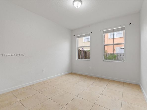 8394 NW 113th Path, Doral FL 33178