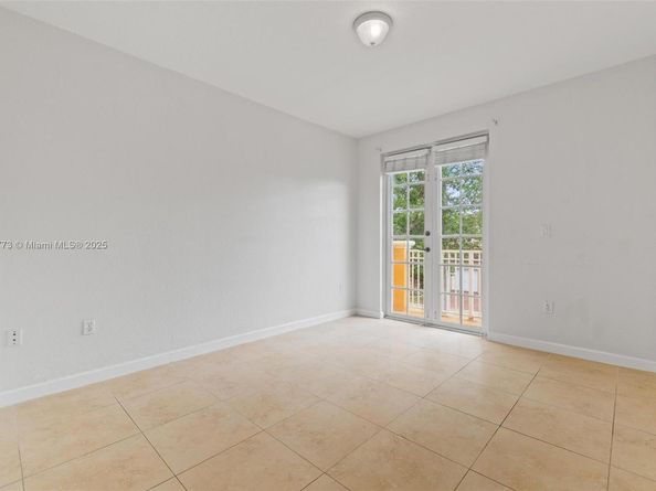 8394 NW 113th Path, Doral FL 33178