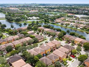 8394 NW 113th Path, Doral FL 33178