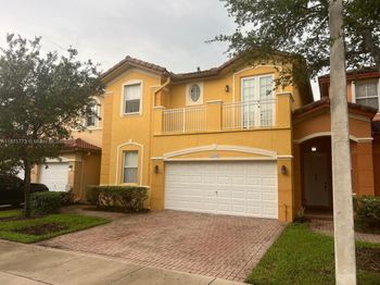 8394 NW 113th Path