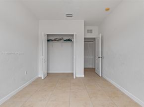8394 NW 113th Path, Doral FL 33178