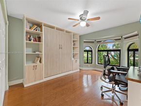 830 NW 115th Ave, Plantation FL 33325
