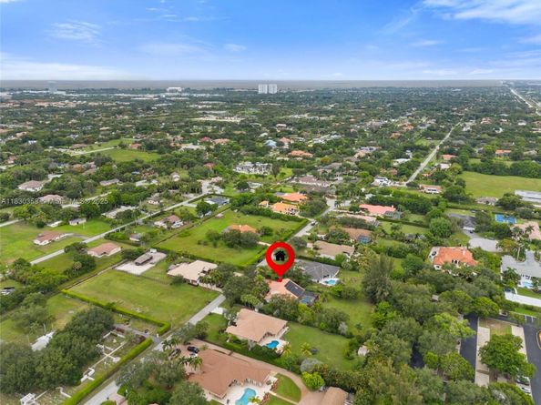 830 NW 115th Ave, Plantation FL 33325