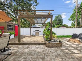 6640 Douglas St, Hollywood FL 33024