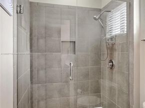 4204 N Dixie Hwy 1, Oakland Park FL 33334