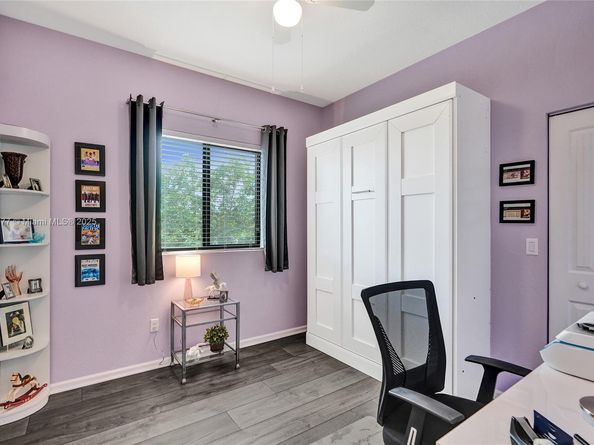 4204 N Dixie Hwy 1, Oakland Park FL 33334