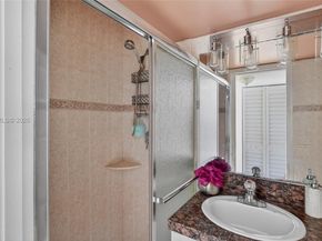 48 Mansfield B 48, Boca Raton FL 33434