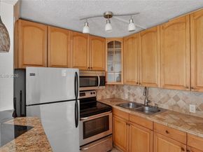 48 Mansfield B 48, Boca Raton FL 33434