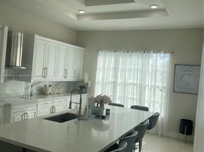 7896 NW 110th Dr, Parkland FL 33076