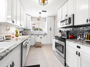 4507 NW 46th St, Tamarac FL 33319