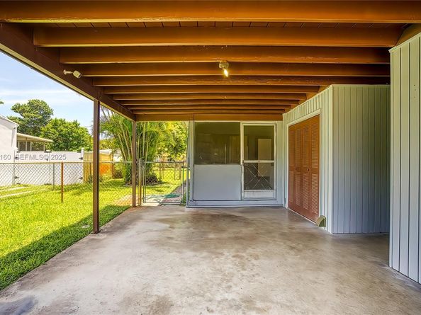 433 N 26th Ave, Hollywood FL 33020