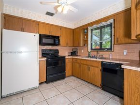 433 N 26th Ave, Hollywood FL 33020