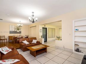 433 N 26th Ave, Hollywood FL 33020