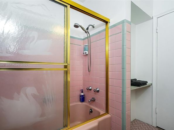 433 N 26th Ave, Hollywood FL 33020