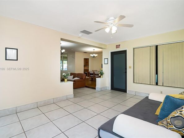 433 N 26th Ave, Hollywood FL 33020