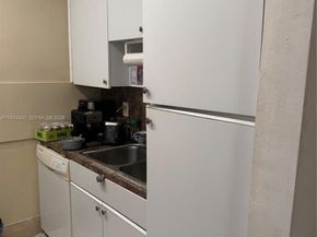 55 NW 204th St 1, Miami Gardens FL 33169