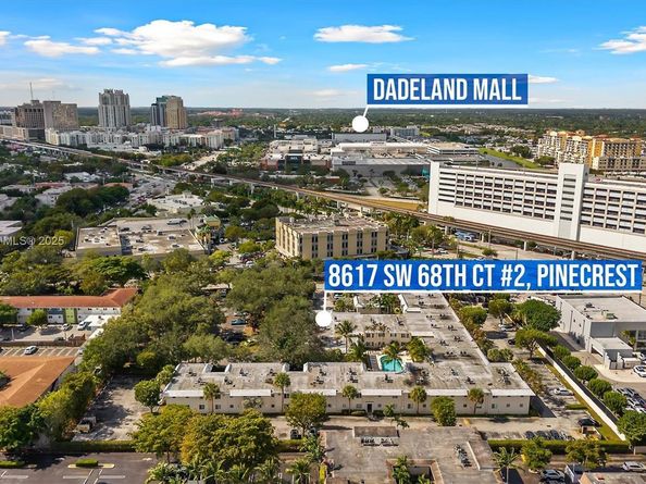 8617 SW 68th Ct 2, Pinecrest FL 33156