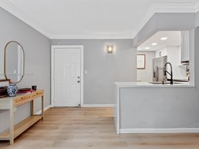 8617 SW 68th Ct 2, Pinecrest FL 33156