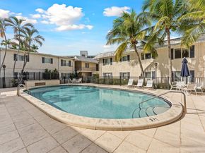 8617 SW 68th Ct 2, Pinecrest FL 33156