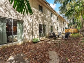 8617 SW 68th Ct 2, Pinecrest FL 33156