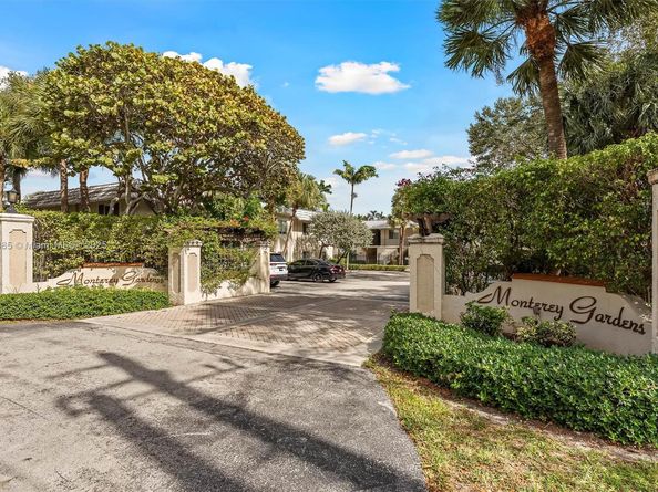 8617 SW 68th Ct 2, Pinecrest FL 33156