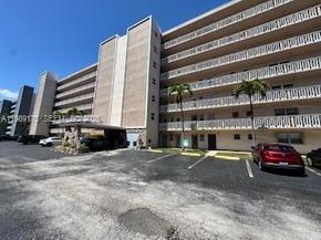421 NE 14th Ave 401, Hallandale Beach FL 33009