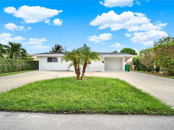 7932 Meridian St, Miramar FL 33023