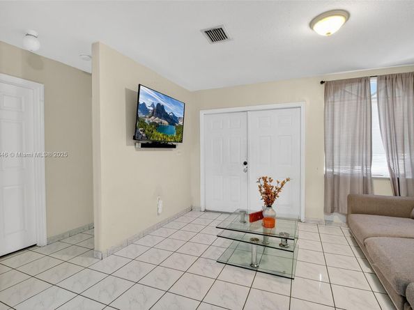 Undisclosed Address #A11920846, Hialeah FL 33015